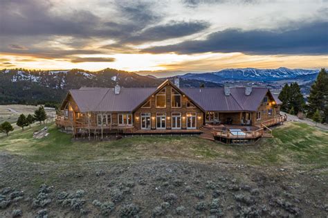 Sky Ranch | Livingston Montana Home For Sale | Fay Ranches