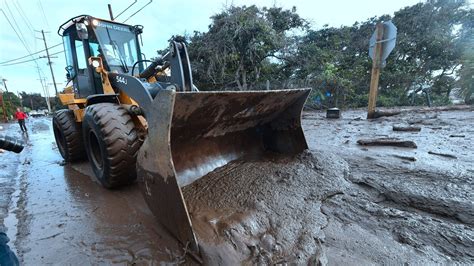 California mudslides: Family plucked from debris in dramatic rescue ...