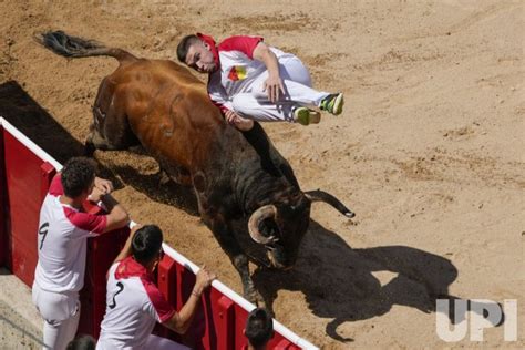 Photo: "Recortadores" contest at the San Fermin Festival 2023 ...