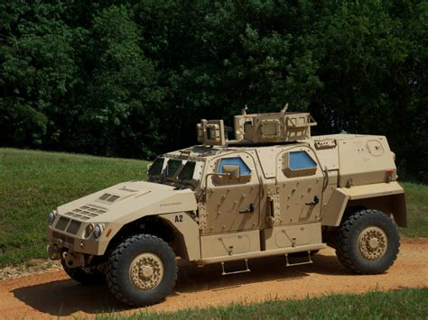 US Army Tests HUMVEE Replacement Pickups | Tundra Headquarters Blog