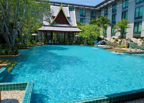 6 BEST HOTELS near BANGKOK AIRPORT Suvarnabhumi