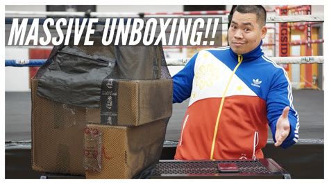 MASSIVE UNBOXING- My Boxing Goodies from Black Friday - YouTube