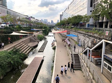 Cheonggyecheon River revitalisation, Seoul, South Korea