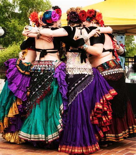 Pin by Zagarita on Ats | American tribal style belly dance, Tribal ...