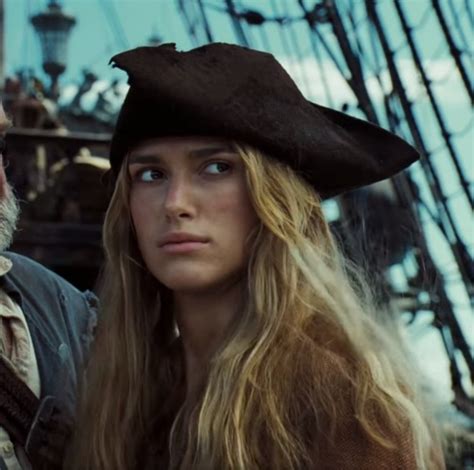 Pin by Enna E on film in 2022 | Elizabeth swann, Pirates of the ...