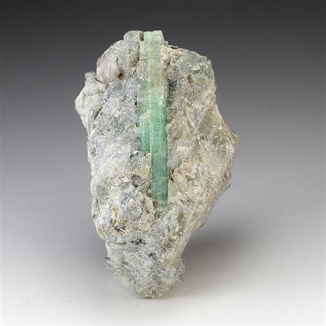 Beryl - Minerals For Sale - #8602601