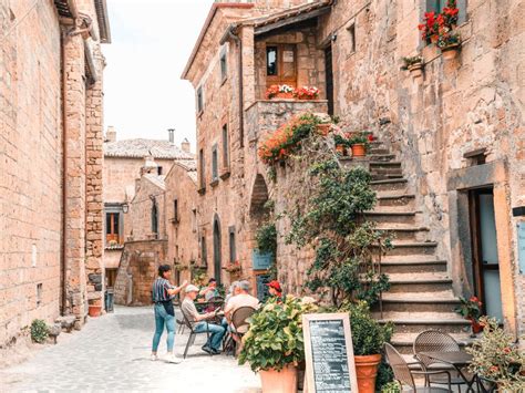 Visit Civita di Bagnoregio, Italy’s “Dying Town” - Full Time Adventurer