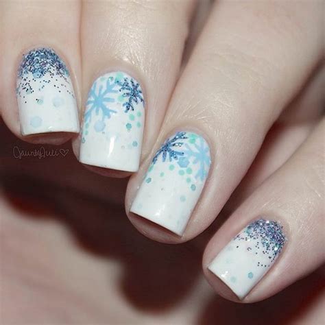 35 Snowflake Nail Art Ideas - nenuno creative