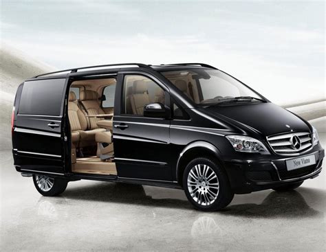 Mercedes Viano (W639) Photos and Specs. Photo: Viano (W639) Mercedes ...