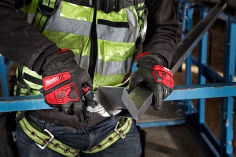 Milwaukee Impact Resistant Gloves - Pro Tool Reviews