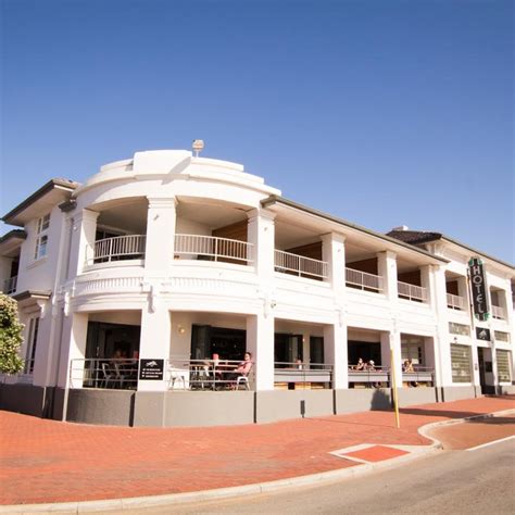 The Cottesloe Beach Hotel in Cottesloe, Western Australia | Clubs and ...