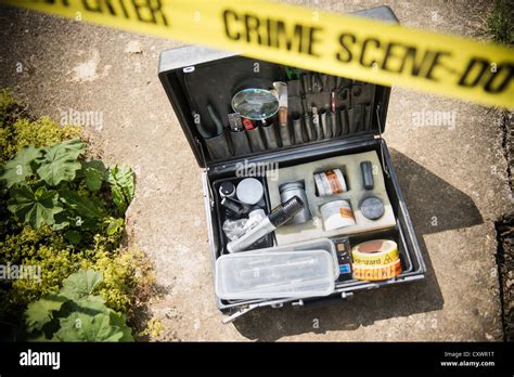 Forensic Equipment Crime Scene Stock Photos & Forensic Equipment Crime ...