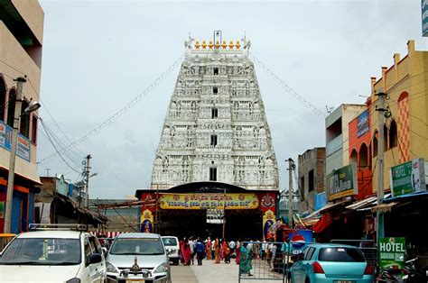 Tiruchanoor Padmavathi Devi Temple Timings, Darshan Timings and Sevas List