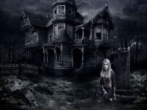 Pin by Susan Holsclaw-Atwell on Haunted Houses & Places | Scary houses ...