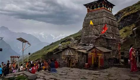 5 Must Visit Temples in Uttarakhand - lifeberrys.com