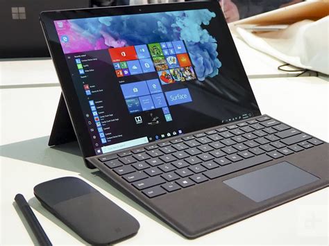 Surface Pro 8 abandonaría las versiones con Intel Core i3 y 4 GB de RAM