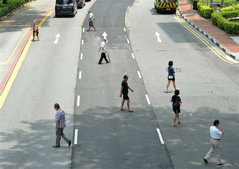 The elderly know the dangers of jaywalking but..., Singapore News - AsiaOne