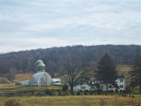 Round Barn by fuhrerjeff on DeviantArt