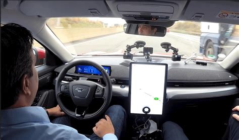 Ford Launches 'Hands-Free' Driving on Motorways – Startup Pakistan