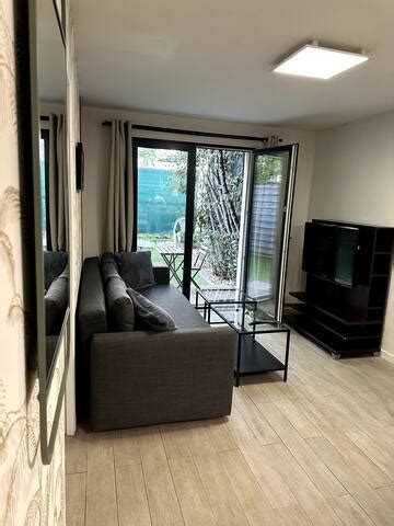 Appartement avec une terrasse - Luxflat Aparetments