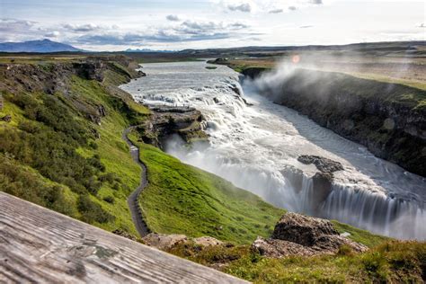 20 Best Waterfalls in Iceland & Their Exact Locations | Earth Trekkers