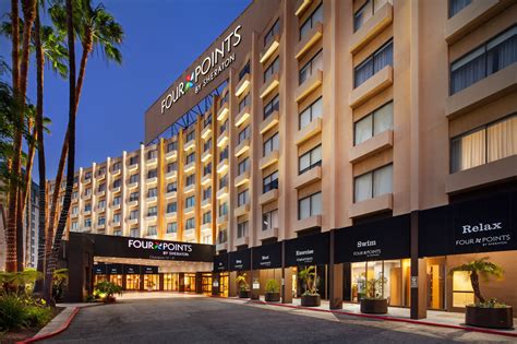 Top Hotels in Los Angeles, CA from $88 - Expedia