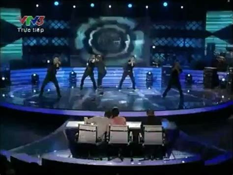 Cơn mưa ngang qua - MTP - Vietnam Idol - Video Dailymotion