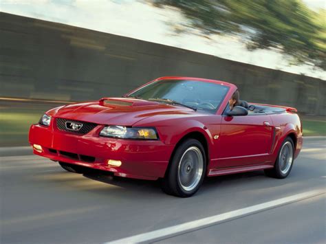 2002 Ford Mustang Options