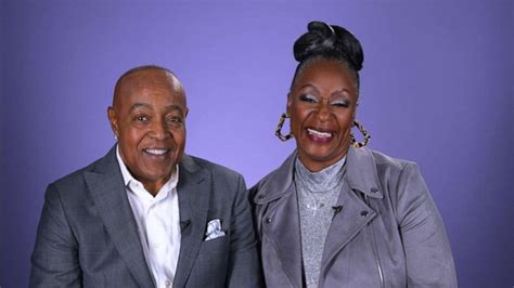 Regina Belle and Peabo Bryson reunite to sing their classic, 'A Whole ...