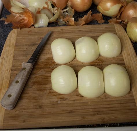 Backyard Renaissance with Caleb Warnock: How to Preserve Onions for Winter