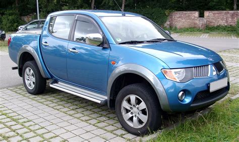 File:Mitsubishi L200 front 20080722.jpg - Wikipedia