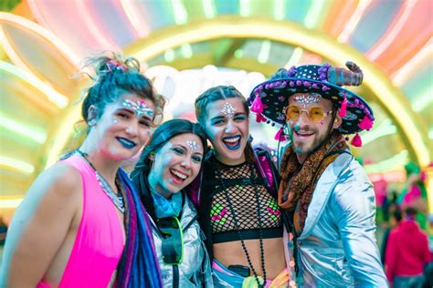 Fashion Looks We Loved at EDC Las Vegas 2019! | EDM Identity