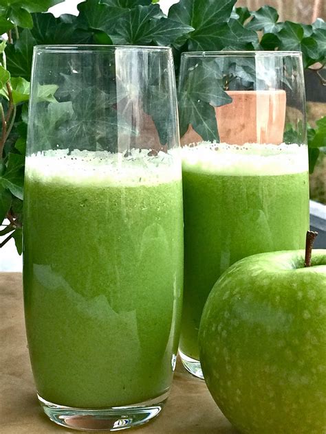 Passionately Raw! : Delicious Green Detox Juice Recipe