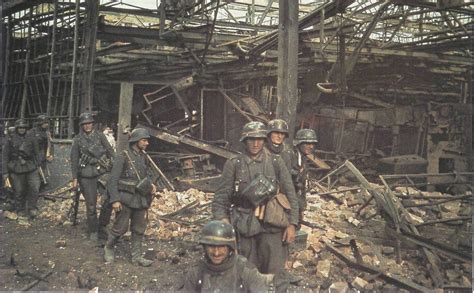 Third Reich Color Pictures: Battle of Stalingrad in Color