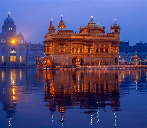 Golden Temple views at night: in photos | Condé Nast Traveller India