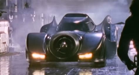 Michael Keaton’s Iconic 1989 Batmobile To Return In The Flash Movie ...