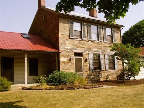 Spend The Night At This Haunted Civil War Farm House In Gettysburg