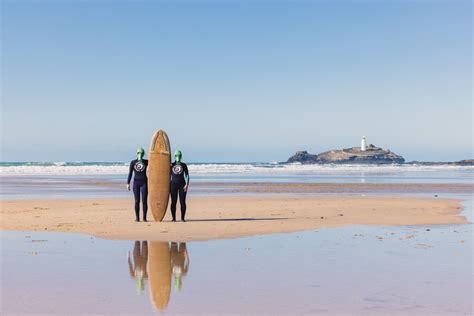 SAS Introduces 'The Floater': A Surfboard Made from Raw Sewage ...