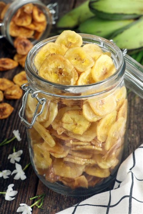 Quick and Easy Banana Chips Recipe - Foxy Folksy