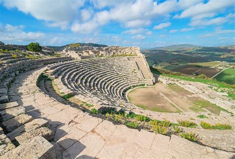 Römisches Theater, Segesta, Sizilien, … – Bild kaufen – 71361335 lookphotos