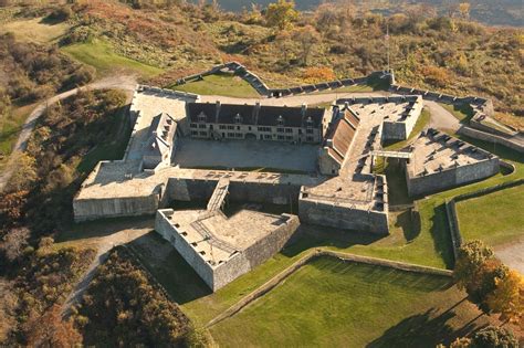 Fort Ticonderoga, USA - FortPorn - Zainteresowania - stri.ms