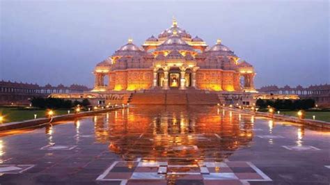 Delhi Akshardham Temple reopens coronavirus pandemic | India News ...