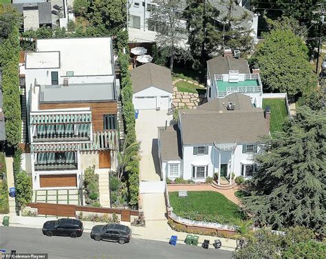 Anthony Hopkins: Aerial photos reveal the actor's TWO Los Angeles ...