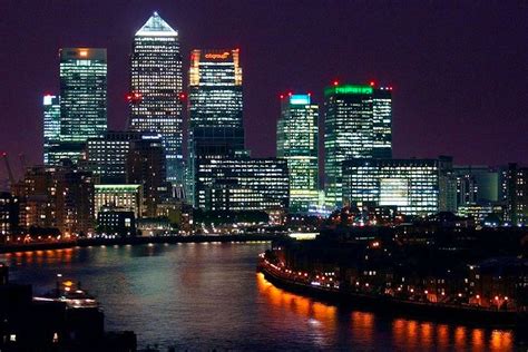 London's City Lights by Night Private Tour | Hekla.com