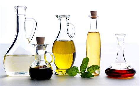 Different Types Of Vinegar And How To Use Them