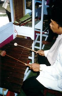 Tourism In Indonesia: Indonesia Traditional Music Instruments (Gambang ...