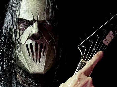 Has Mick Thomson of Slipknot left Jackson Guitars for ESP? | Pro Music News