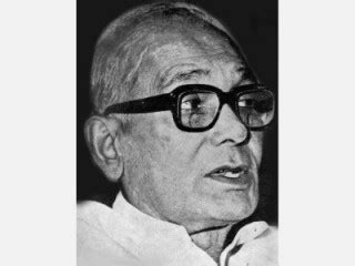 Jayaprakash Narayan biography, birth date, birth place and pictures