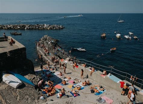 manarola_beach - Living + Nomads – Travel tips, Guides, News & Information!