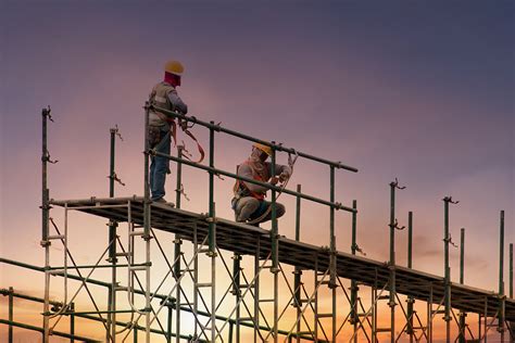 Construction Scaffolding Or Scissor Lift? Comparison Of Both